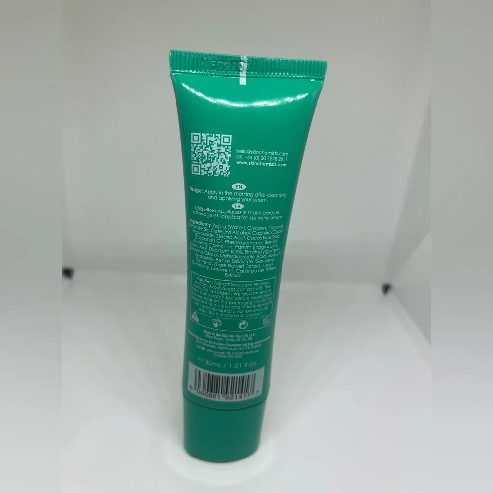 Skin Chemists Youth Series Green Caviar Day Face Moisturizer Sealed 30mL New